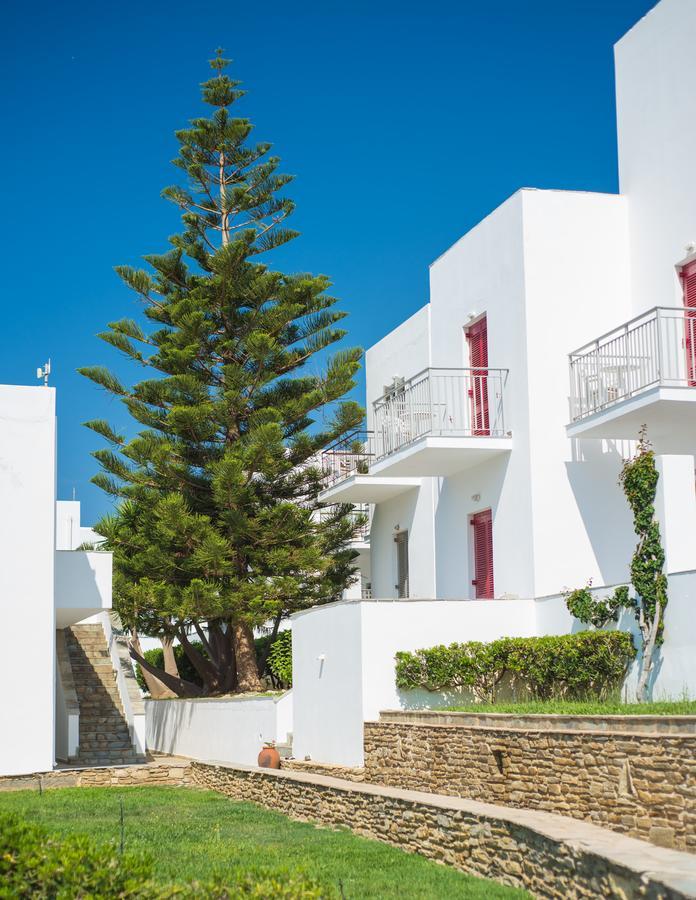 Ostria Hotel & Apartments Gavrio Exterior foto